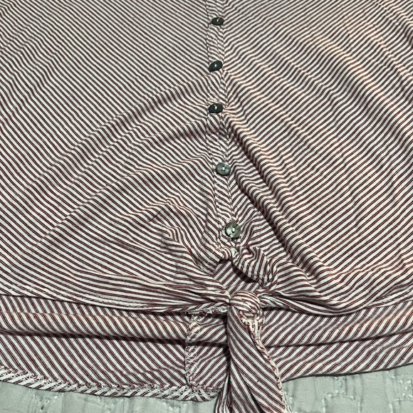 Green Envelope Red and White Striped Button-Down Top with tie in front - Picture 2 of 5